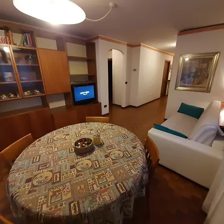 Civico 43 Interno 8 Chiesa in Valmalenco